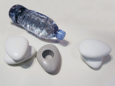 Открывалка Water=Life с дизайном в виде гальки