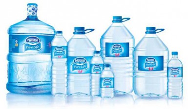 NESTLE PURE LIFE - это очищенная вода, которая берется из колодца или водопровода.